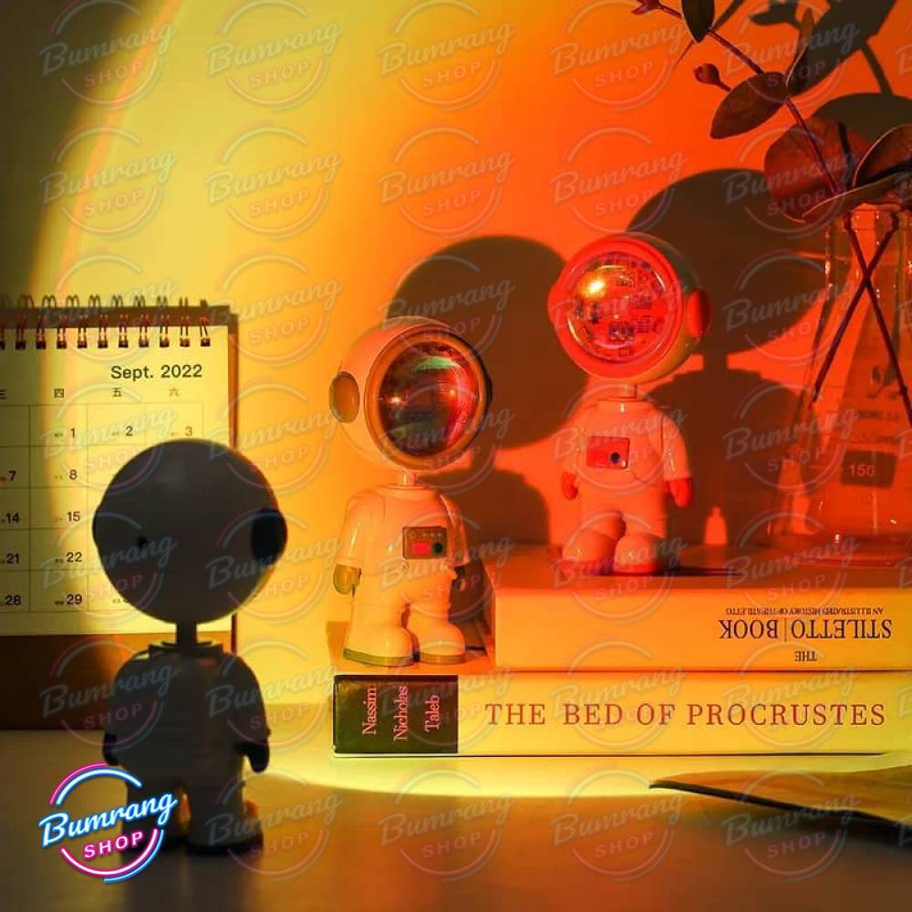 چراغ خواب ادمک فضانورد