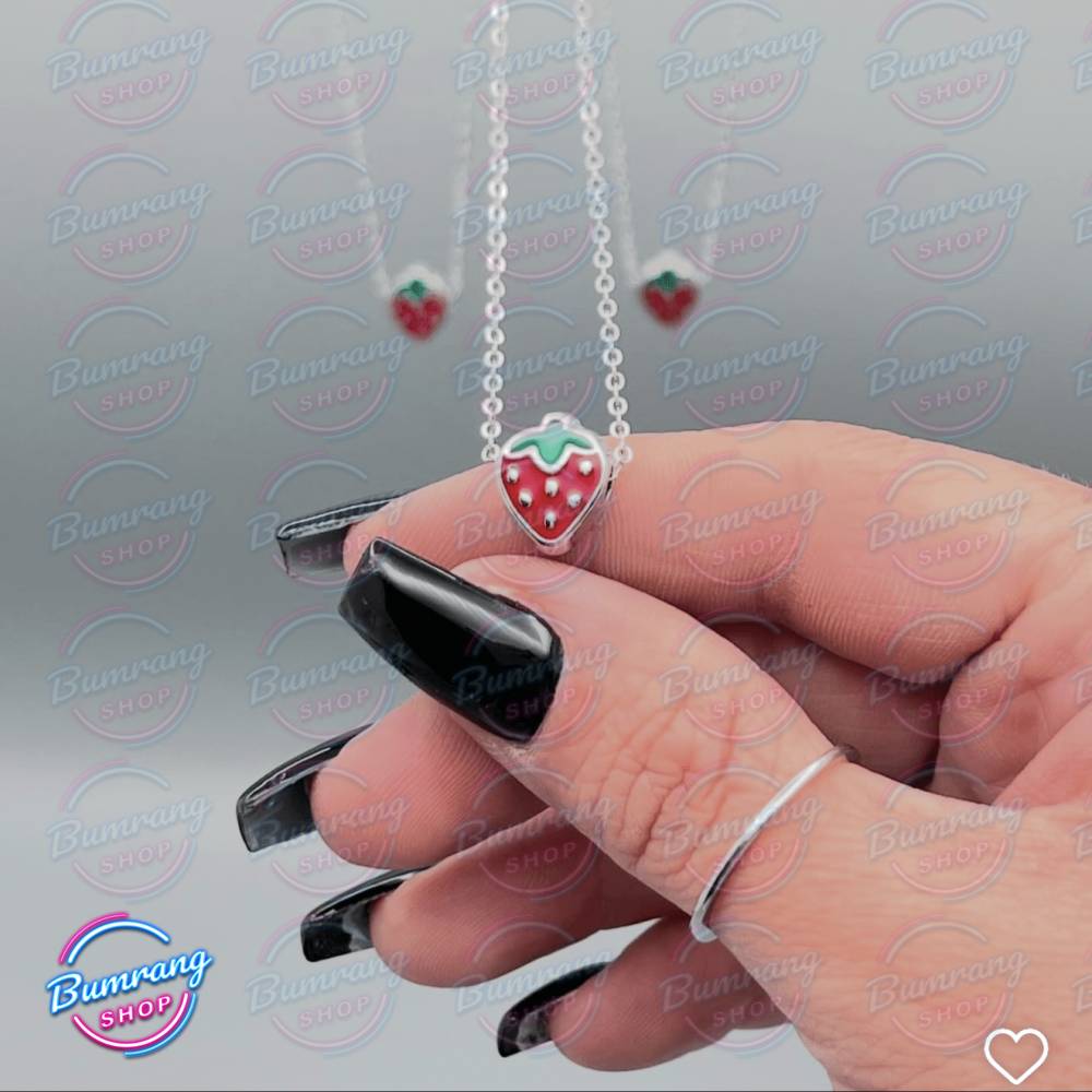 گردنبند توت فرنگی